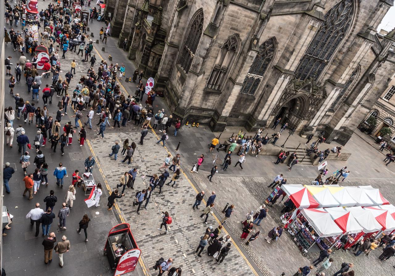 St Giles Royal Mile Appartement Edinburgh Buitenkant foto