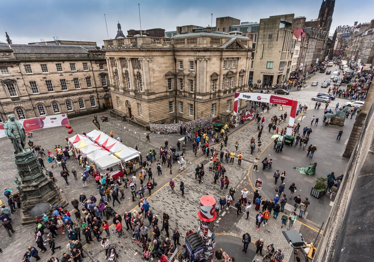 St Giles Royal Mile Appartement Edinburgh Buitenkant foto